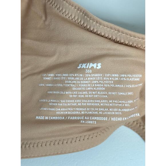 SKIMS NWT Smoothing Intimates Full Coverage Lightly Lined Bra - Clay Beige 36B - Picture 9 of 9